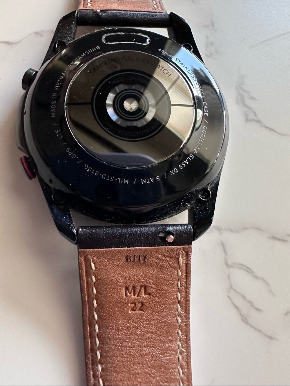 Samsung Watch3 Smartwatch 8gb in Black w/ Premium Genuine Leather Band (M/L) - Picture 6 of 12